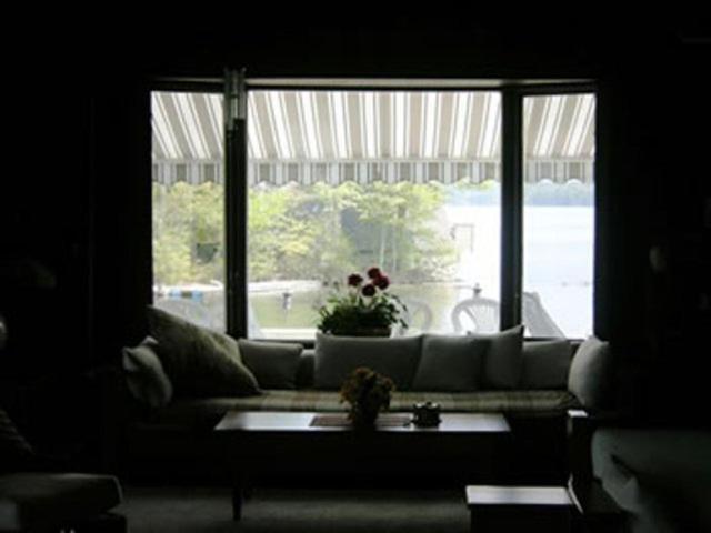 Oliver Lodge Meredith Buitenkant foto